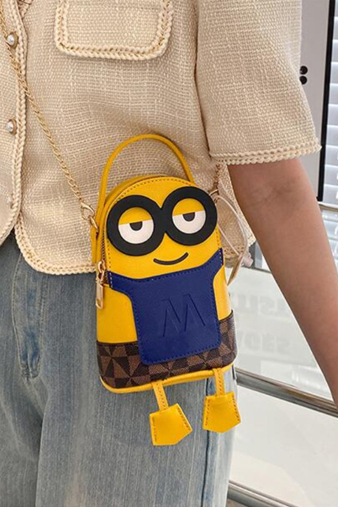 Minion Mobile Bag - A23 - WHB0061