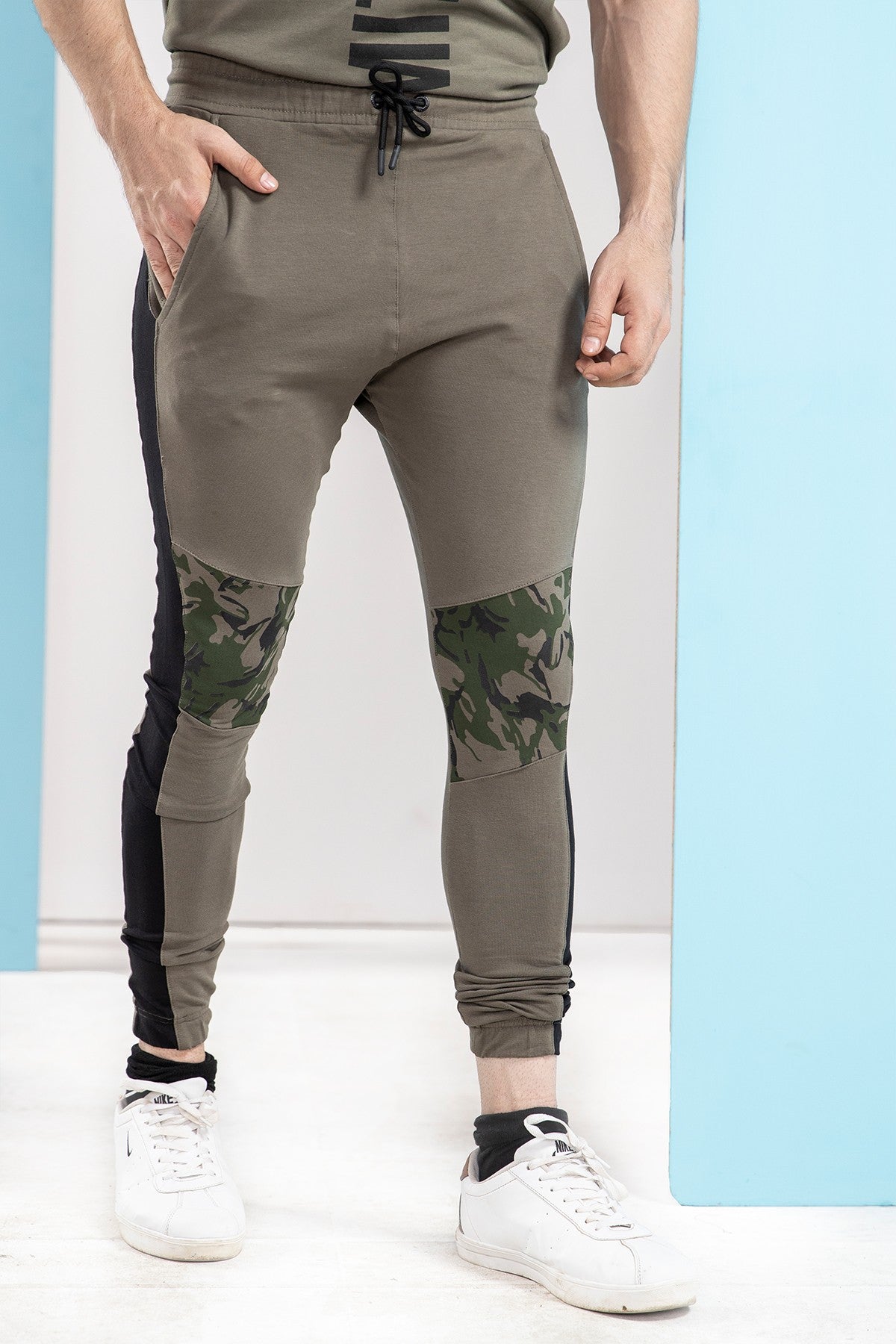 Buy online Grey Solid Joggers Track Pant from Sports Wear for Men by  Mountain Colours for ₹619 at 73% off | 2024 Limeroad.com